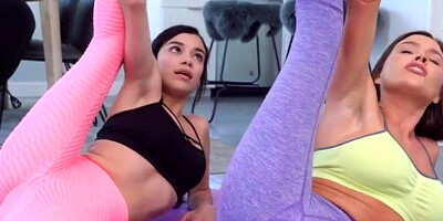 Closeup fetish are you serious mom? yoga step mom fucks my b