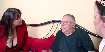 Chubby german natural tits housewife is horny and wants fuck at casting