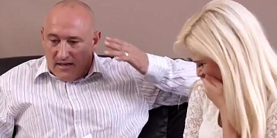 DADDY4K. Sensitive massage turns BFs dad on and he fucks blonde