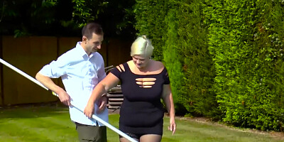 AgedLovE Chubby Grannies Hardcore with Handy Guys