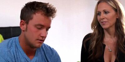 Teen couple gets sex lessons from hot mom