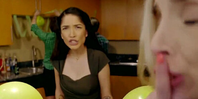 Lucky Brothers first Threeway is with Slutty Step Sisters S4:E8