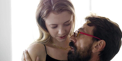 PURE TABOO Riley Star would definitely Fuck her Stepdad to make him Feel better