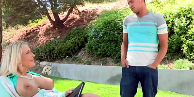 Busty mature stepmom cockriding in taboo trio