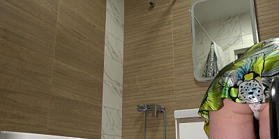 A Home Camera Watches a Curvy MILF Cleaning the Bathroom. Mature BBW with a Big Ass Under a Short Dress Behind the Scenes. PAWG