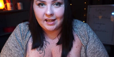 StepMommy Lets you make A Mess on her Tits DAYTONA HALE BBW