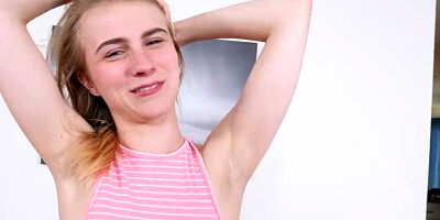 Petite Teen Charlotte Carmen wants to Play