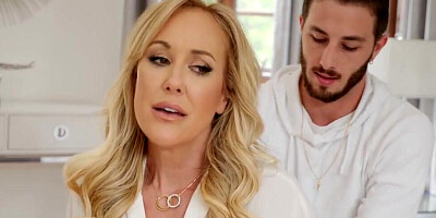 Lucas Frost could not resist his slutty stepmom Brandi Love