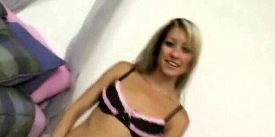 Rocking amateur's suck smut