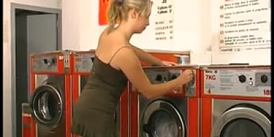 French teenager ass-fuck drilled in 3 way with Papy Voyeur