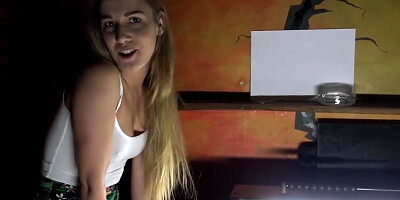 Alexis Crystal, Daphne Klyde & Erica Black shag in 3some