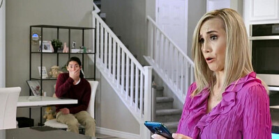 Lilly James - Right Place, Right Time