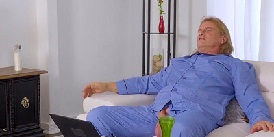 Step-granddad Caught Me Masturbating And Gave Me A Lesson In Privacy And Big Cock Deepthroating