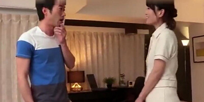 Kinky dude is jerking off while getting a massage from Asian MILF