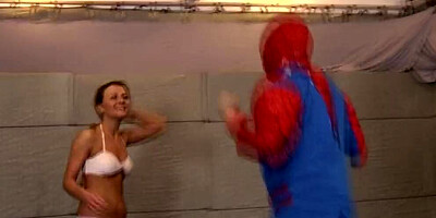 Sophie vs. SpiderMouth 3, 4