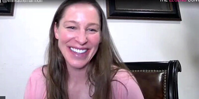 MILF is chatting with her horny fans on live webcam show