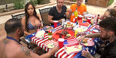 Casual Picnic for 4th July Turns into Unbridled Orgy Party
