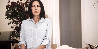 Milf Stepmom Brooke is a jizz junkie