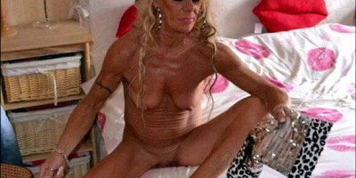 This slideshow has some kinky mature ladies posing fully naked