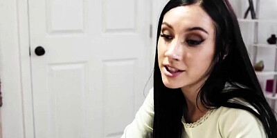 After tremendous pussy licking the girls were moist enough for lesbian scissoring