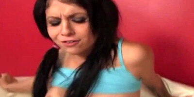 Evan Stone is banging brunette cutie Madelyn Monroe in HC video