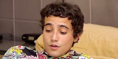 Teen folks just recently started being sexually active and are already into threesome experimenting