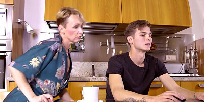 Shame4K. Dude Finds Nude Pics of His Stepmother’s Friend and Uses It to Seduce Her