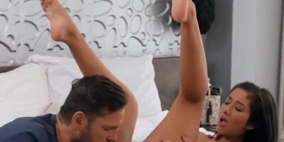 BABES - Teen Daughter Darcia Lee Dreams of Sucking Stepdaddy Dick