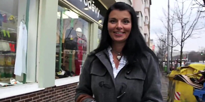 PublicAgent Hot brunette MILF with great tits outdoors sex