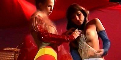 Circo Rojo - Episode 11 - PlayBoy TV Serie - 2007 - Latin