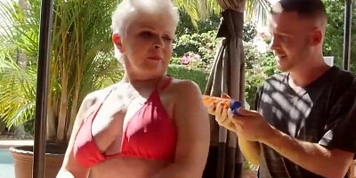 THE BIKINI GILF AND THE 34 YEAR OLD (Jewel) (Mrs Jewell)