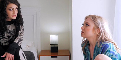 Lustful blonde and brunette are sharing the stallion for threeway sex games