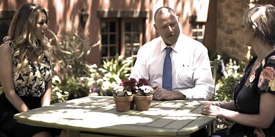 Cougar is sharing her big-dicked lover with that curious stepdaughter