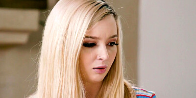 MOMMYSGIRL Sarah Vandella Teaches Stepdaughter Lexi Lore How To Relax