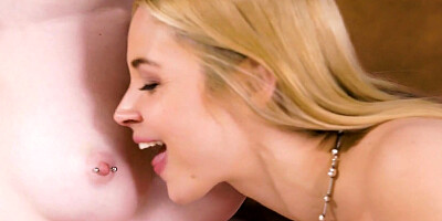 MOMMYSGIRL Sarah Vandella Teaches Stepdaughter Lexi Lore How To Relax