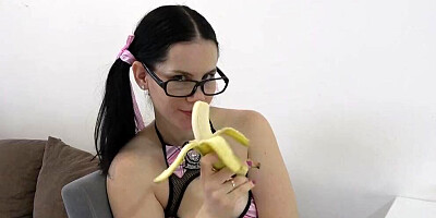 Schoolgirl Anna sucks stepdad's dick and gets a facial