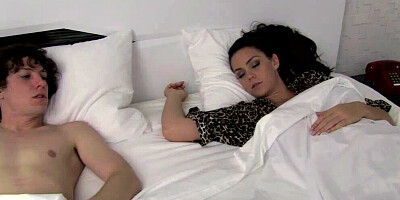 A1!s0n Ty13r - Stepmom