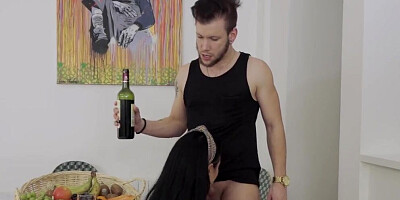 Slutty Ania Kinski is getting ahagged on her first date