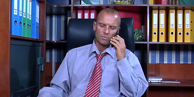 Busty mature secretary gives shaved pussy to her horny boss