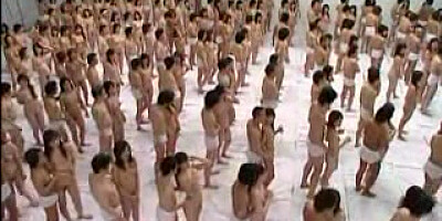 Japan sets World Record Noisily - 500 Dudes and Shrieking