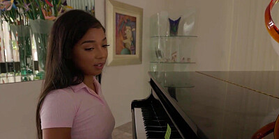BadFamilyPOV - Stepdaughter Malina Melendez wants to play stepdad dick