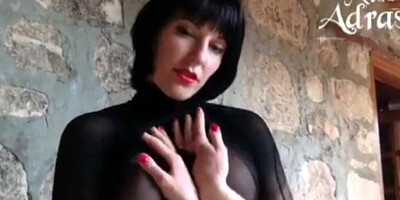 Cock-teasing dominatrix gives a handjob and talks so dirty