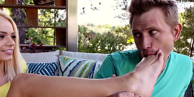 Foot fetishist stepdaughter elsa jean's 1st fj