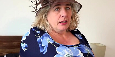 AuntJudysXXX - Walking in on your Busty BBW Step-Auntie Camilla (POV)