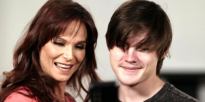 You have to earn a car big dick stepson Tyler Cruise so fuck stepmom hard