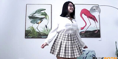 Explosive wench - spanish trailer - Pepe Porn