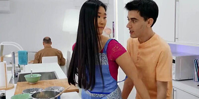 Jordi REALLY likes his new Stepsis Katana!