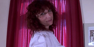 Natural Housewife SOLO Deep Penetration with Dildo