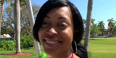 Cute ebony babe has her pussy nailed