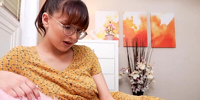 Nerdy Teen Stepdaughter's Cumming of Age - Honey Hayes